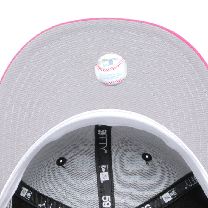 New York Yankees Black & Beetroot Pink 99 World Series Grey uv