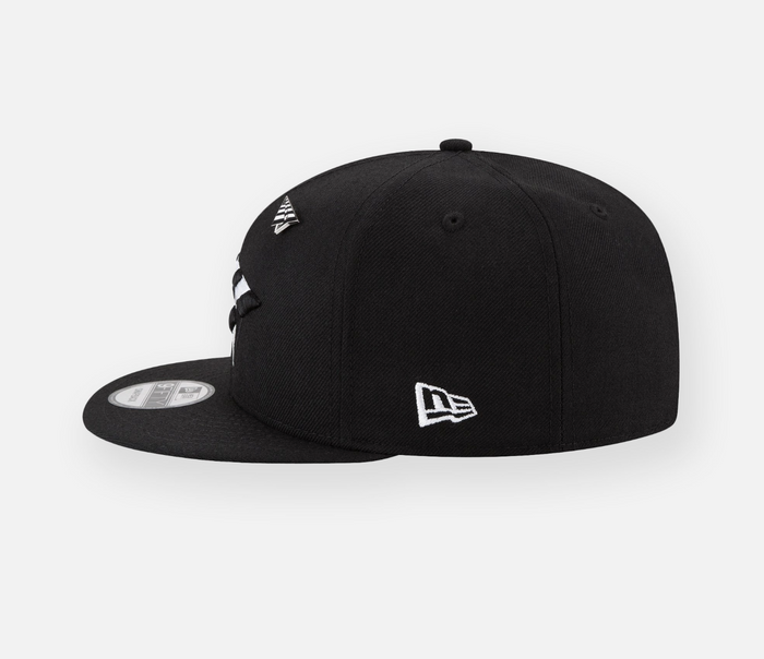 Roc Nation Paper Planes Black Green uv 950 Snap Back