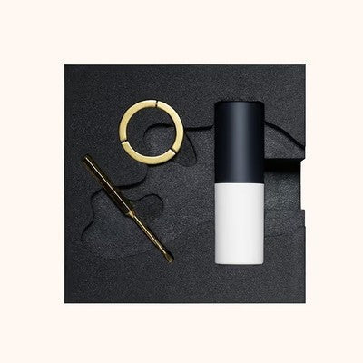 AHRES THE LIP CASE