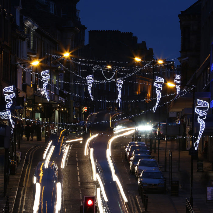 ML100WG_Commercial-Low-Voltage-Christmas-Lights_P9_38353a36-b1f7-4618-90fb-5d7d75eb2e15.jpg
