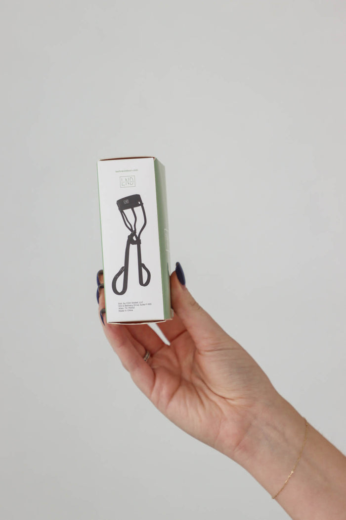 green LND curler box