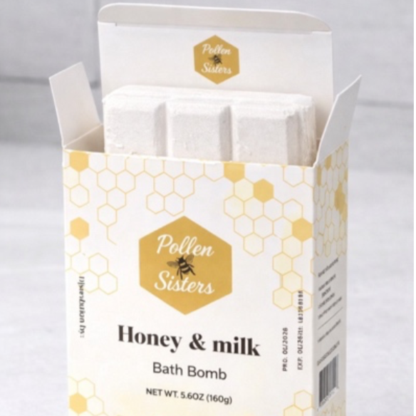 Honey & Milk Bath Bomb
