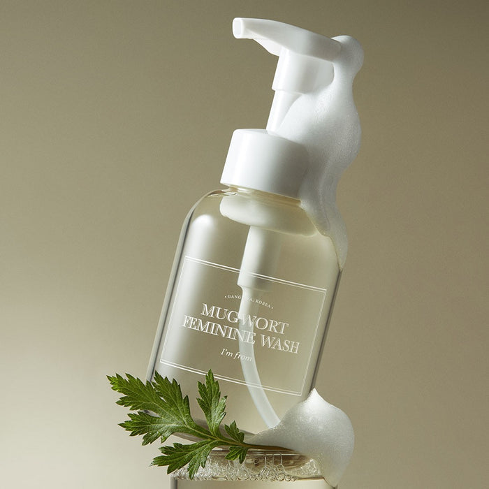 I'M FROM Mugwort Feminine Wash غسول المناطق الحساسة المنعش والمهدئ بالشيح من ام فروم