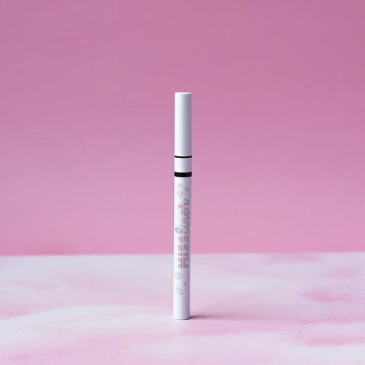 Miss Looky Missliner feutre pour les yeux