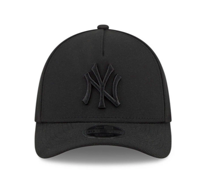 New York Yankees All Black M-Crown AFrame 39THIRTY