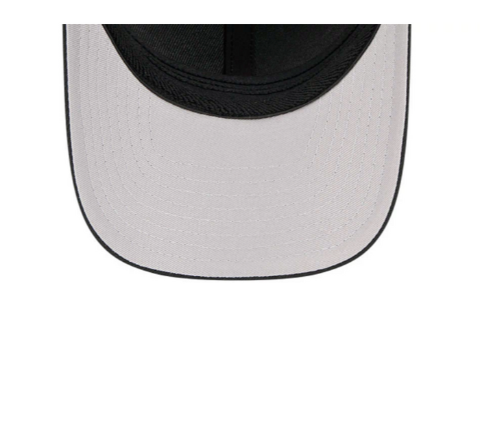 New York Yankees Black w/ White Logo 39THIRTY M-Crown