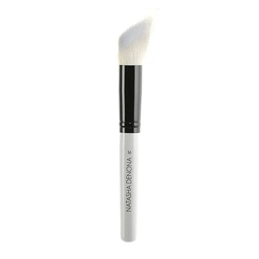 No.16 Powder Shimmer Makeup Brush packshot.