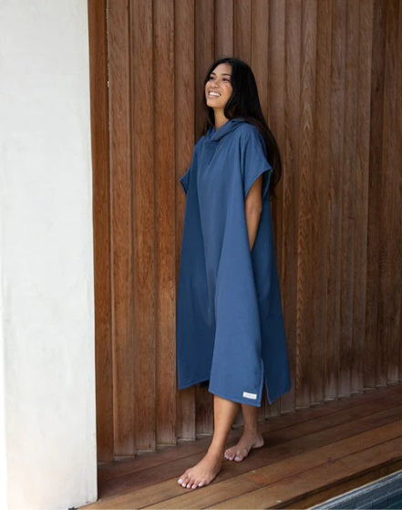 SAND CLOUD TERRA SOLID HOODED PONCHO