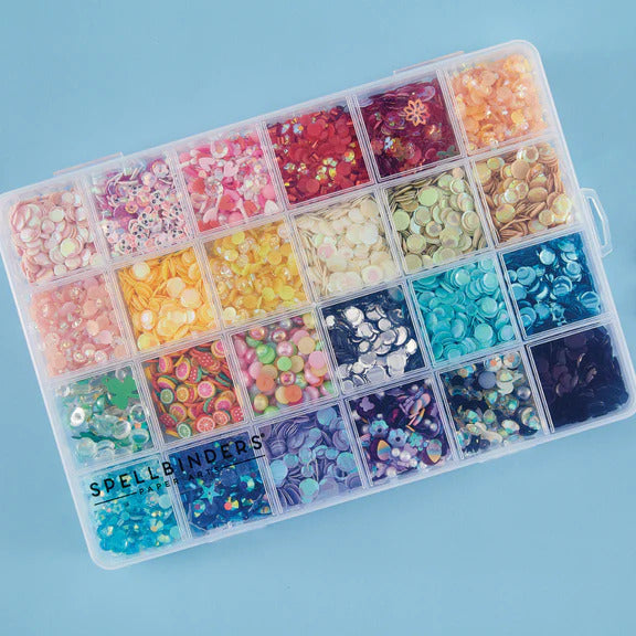 Spellbinders - Locking Compartment Storage Box - 7.44 x 5.19 x 0.88 in. Grid design, locked into place. At Embellish Away located in Bowmanville Ontario Canada.